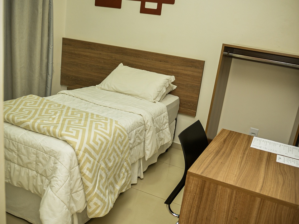 Napoli Solteiro - Hotel D’Nápoles